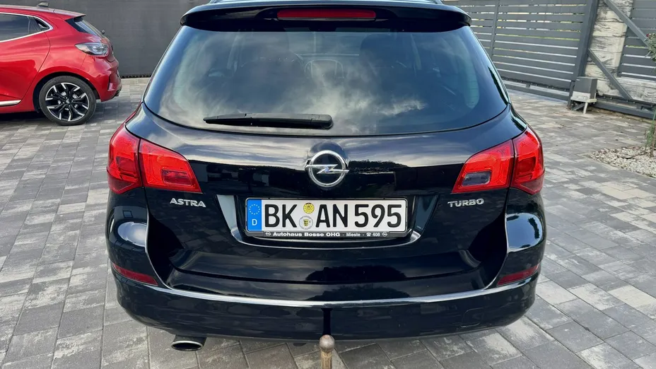 OPEL Astra -