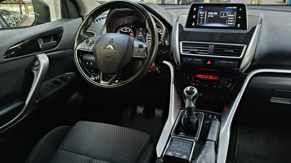 MITSUBISHI Eclipse Cross -