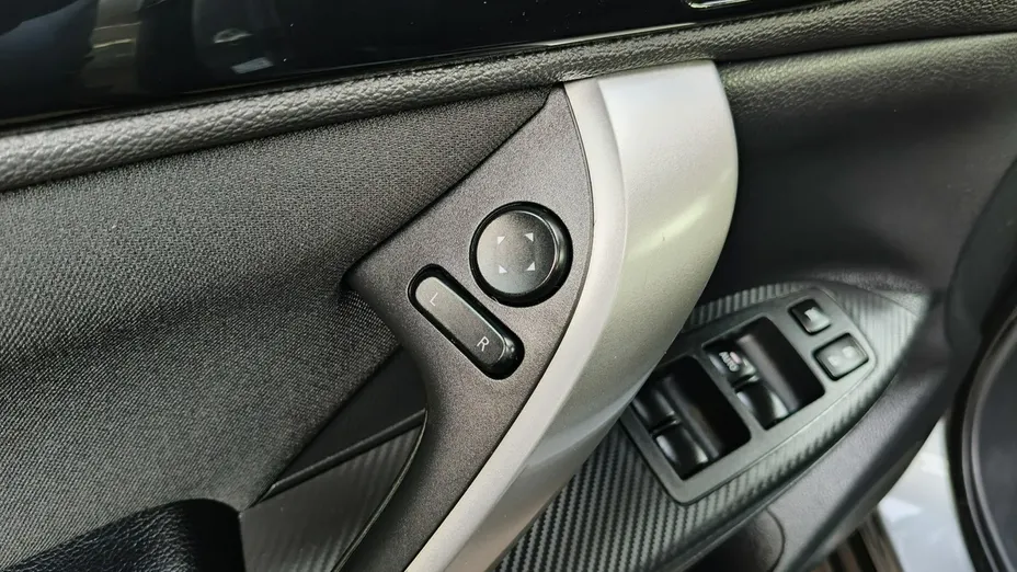 MITSUBISHI Eclipse Cross -
