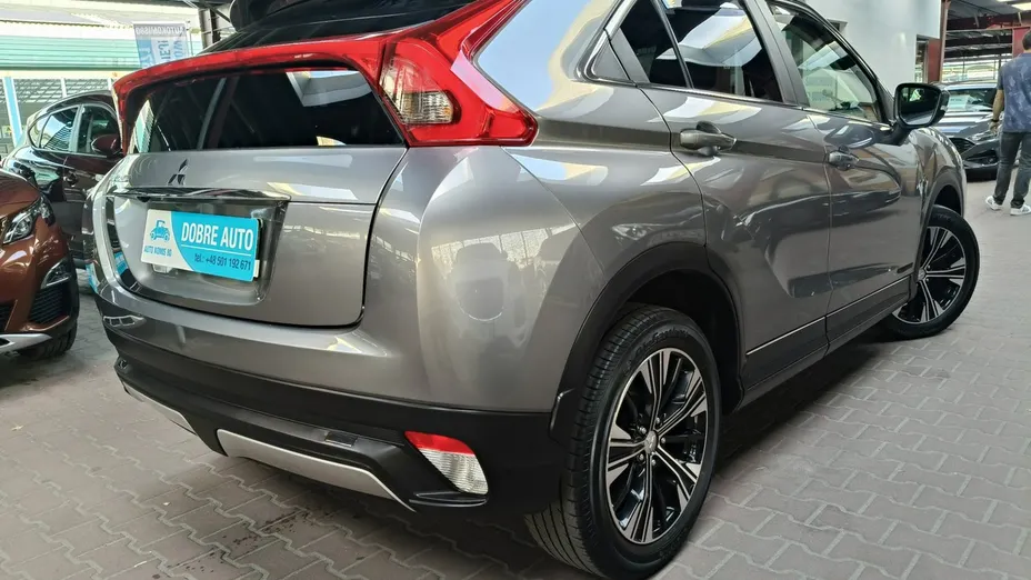 MITSUBISHI Eclipse Cross -