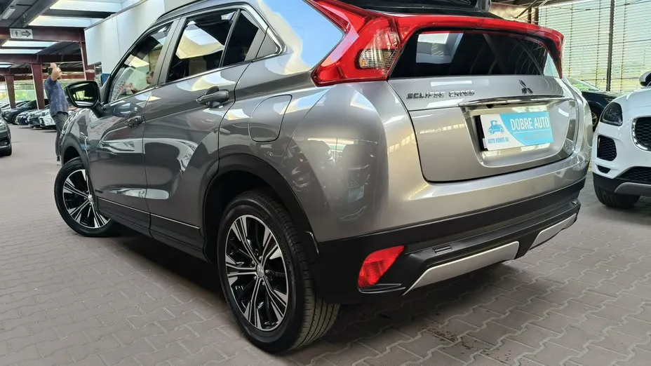 MITSUBISHI Eclipse Cross -