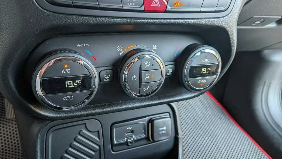 JEEP Renegade -