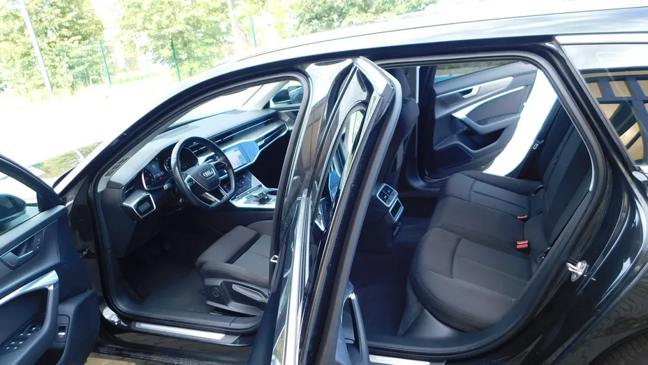 AUDI A6 Avant -