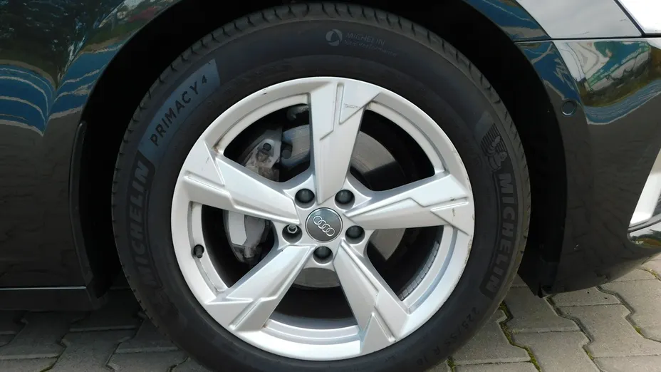 AUDI A6 Avant -
