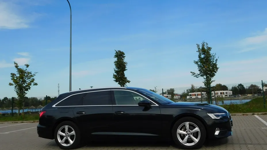 AUDI A6 Avant -