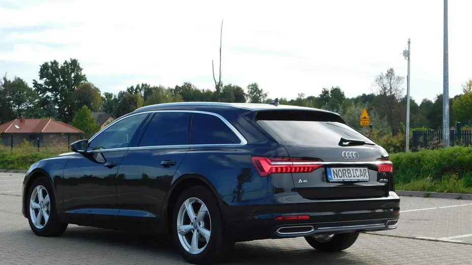 AUDI A6 Avant -