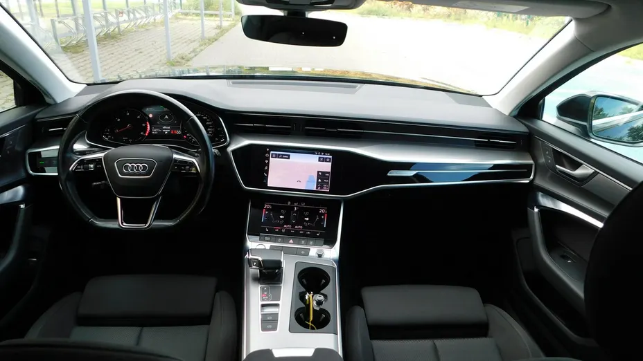 AUDI A6 Avant -