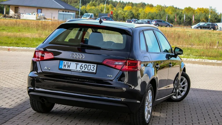 AUDI A3 Sportback -