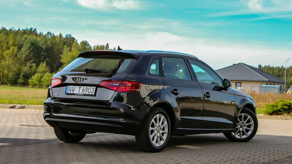 AUDI A3 Sportback -