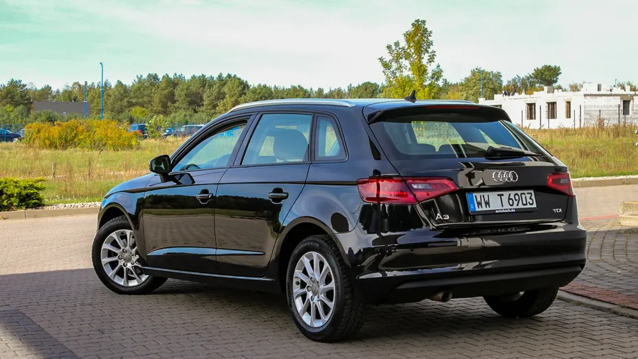 AUDI A3 Sportback -