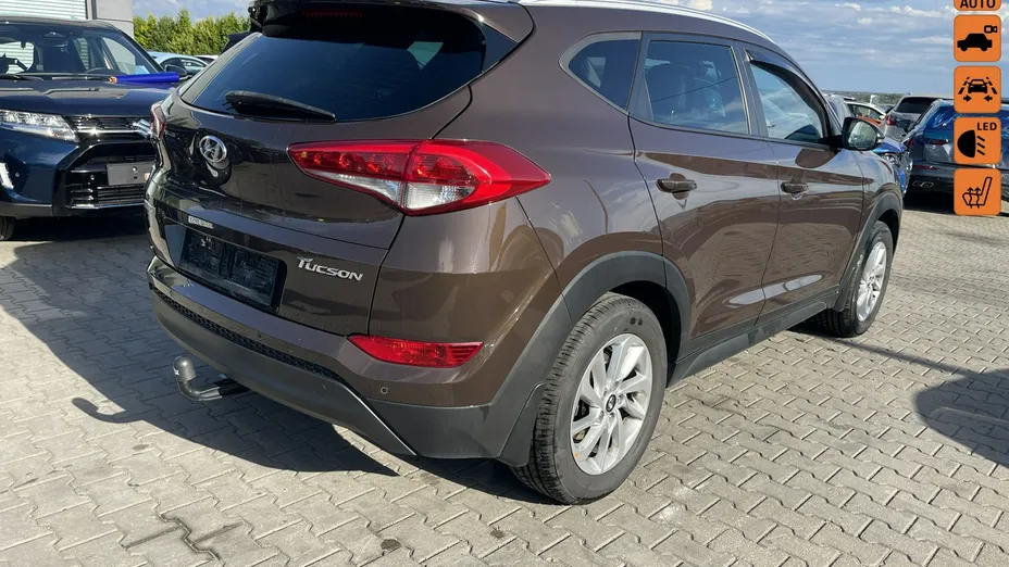 HYUNDAI Tucson -