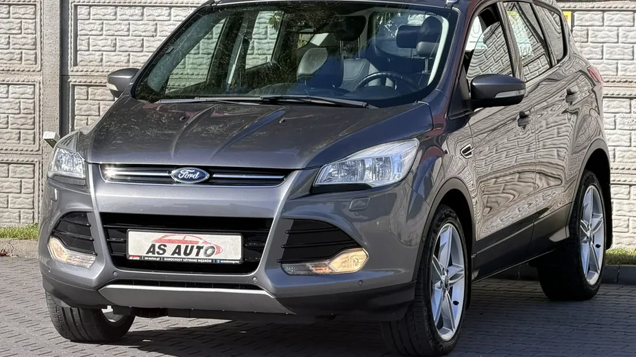 FORD Kuga -