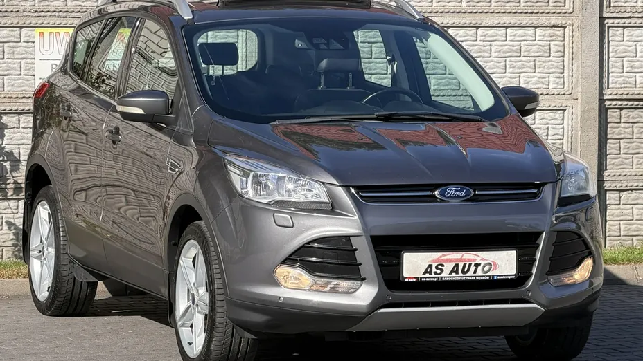 FORD Kuga -