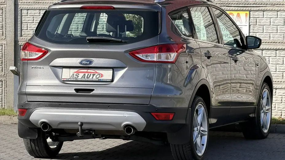 FORD Kuga -