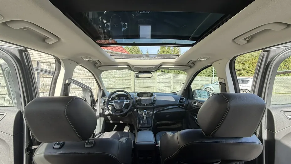 FORD Kuga -