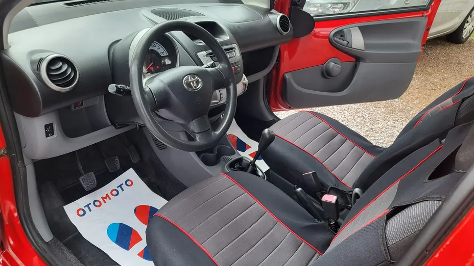 TOYOTA Aygo -