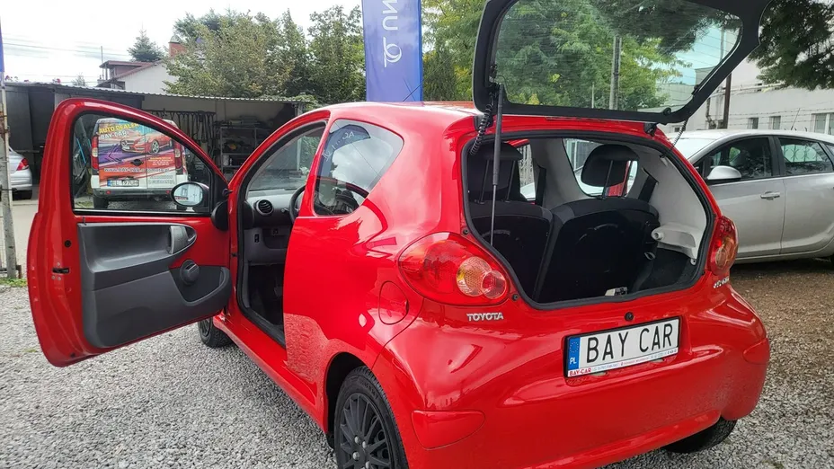 TOYOTA Aygo -