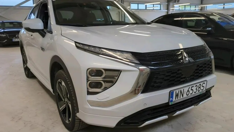 MITSUBISHI Eclipse Cross -