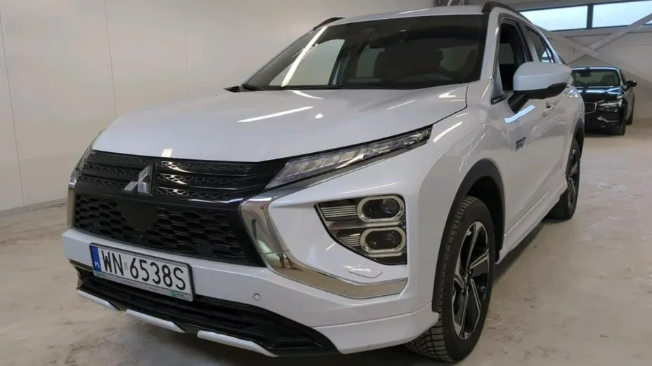 MITSUBISHI Eclipse Cross -