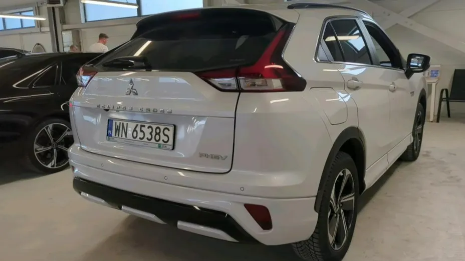 MITSUBISHI Eclipse Cross -