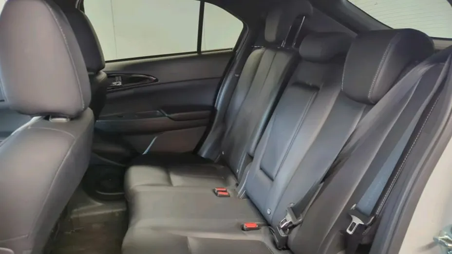 MITSUBISHI Eclipse Cross -