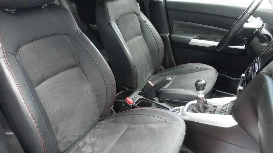 SUZUKI Vitara -