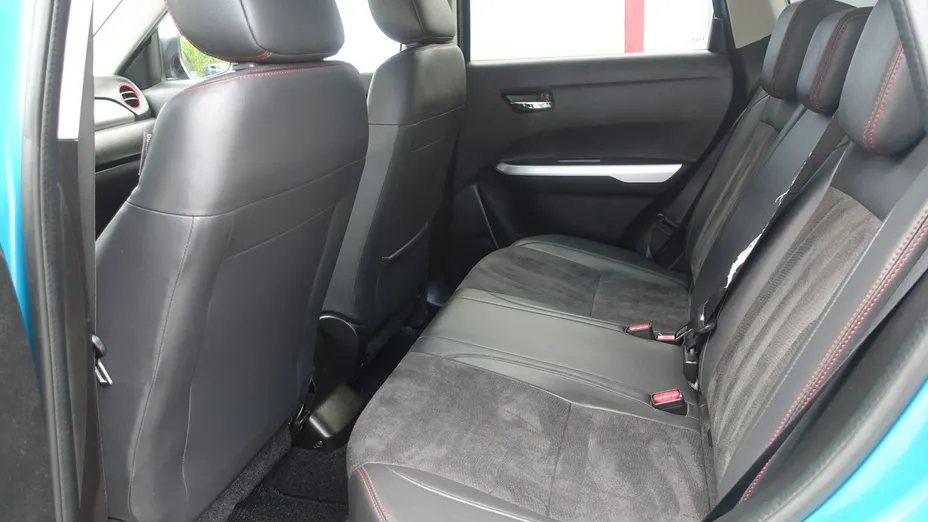 SUZUKI Vitara -