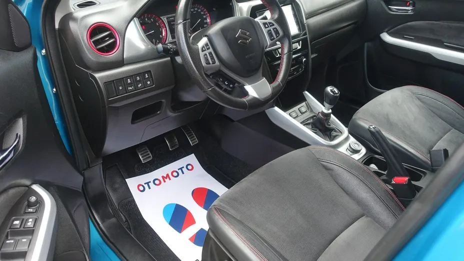 SUZUKI Vitara -