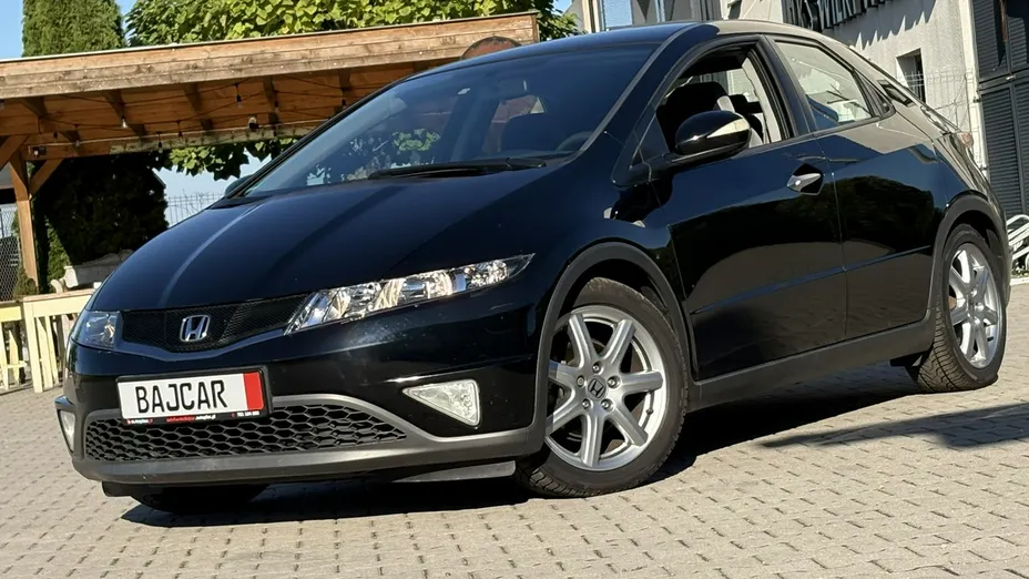 HONDA Civic -