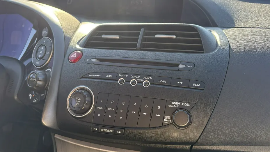 HONDA Civic -