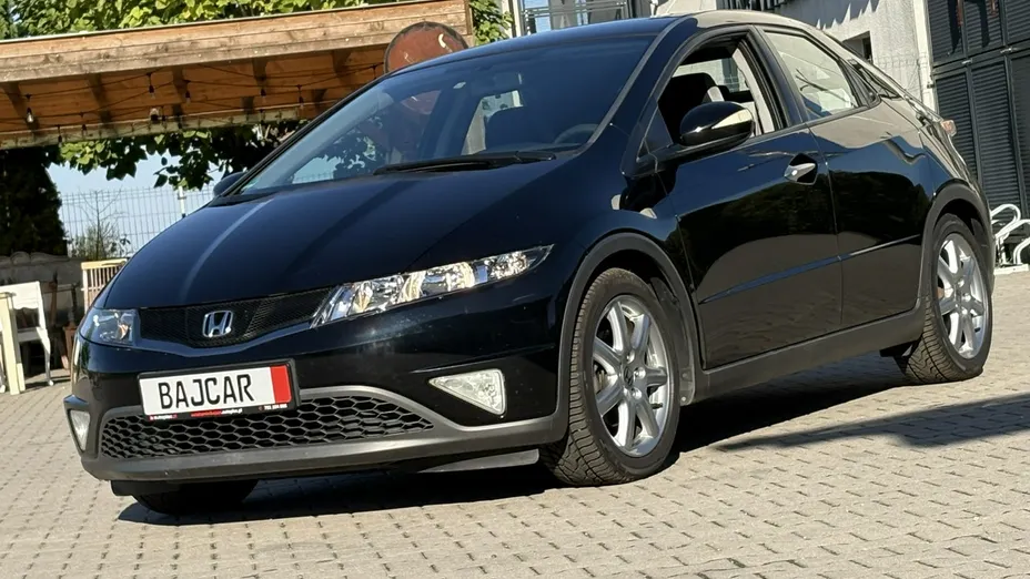HONDA Civic -