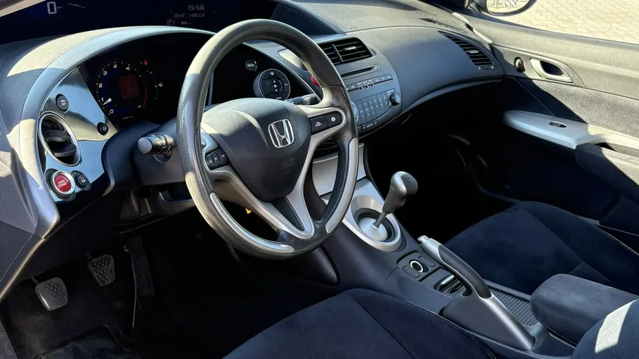 HONDA Civic -