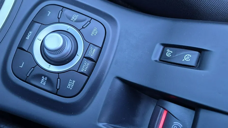RENAULT Megane -