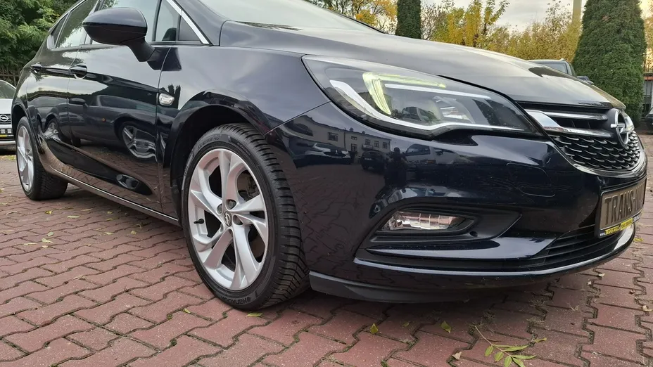 OPEL Astra -
