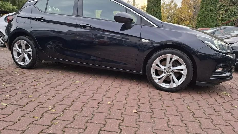 OPEL Astra -