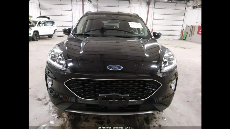 FORD Kuga -