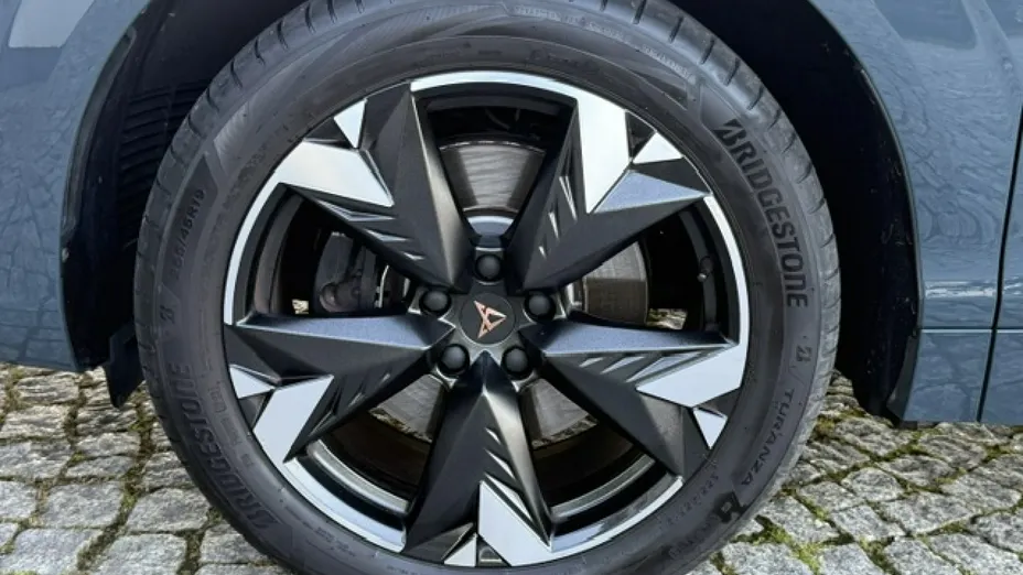 CUPRA Terramar -