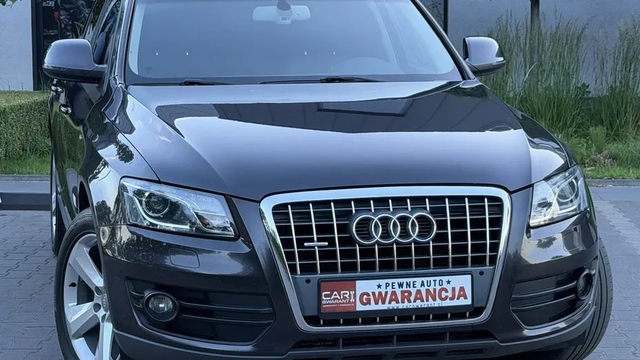 AUDI Q5 -