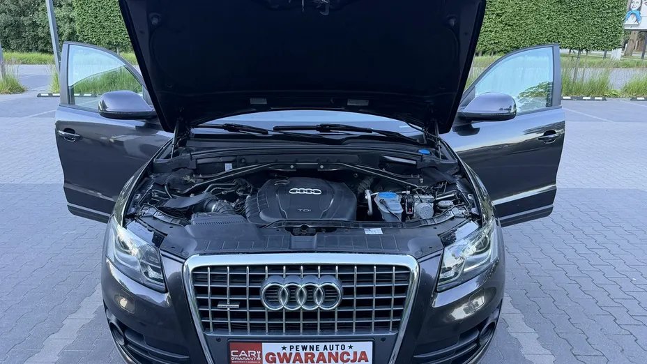 AUDI Q5 -