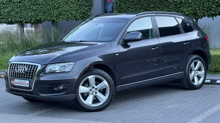 AUDI Q5 -