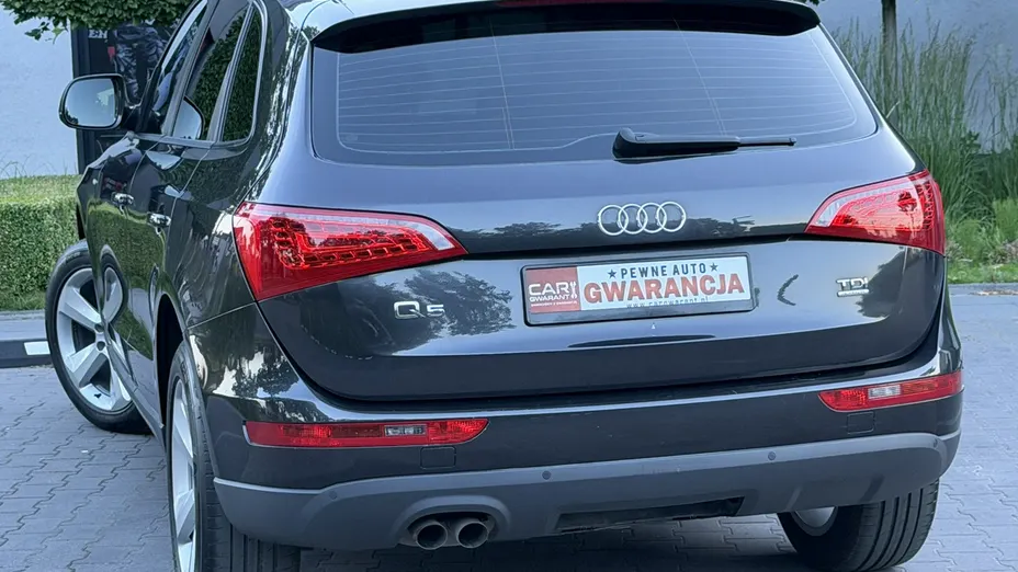 AUDI Q5 -