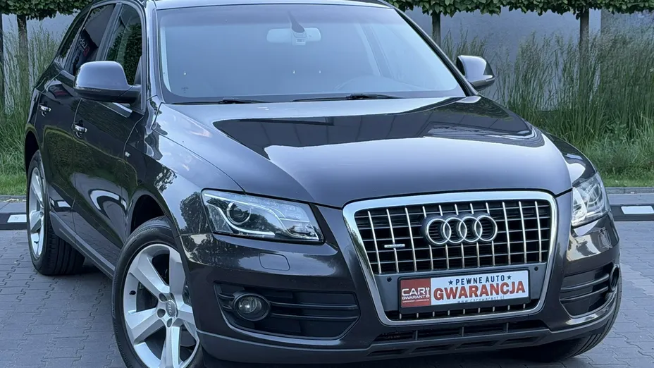 AUDI Q5 -
