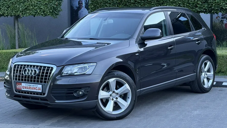 AUDI Q5 -