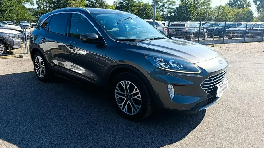 FORD Kuga -