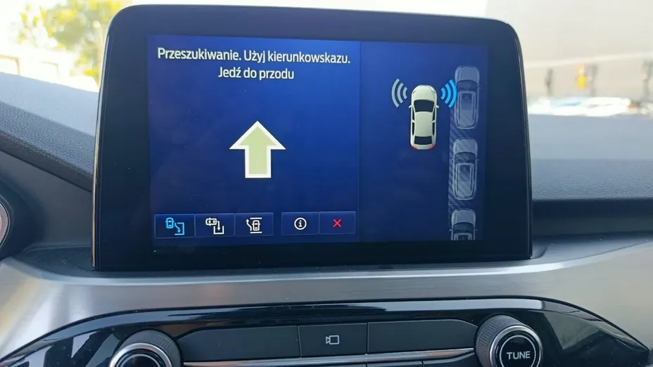 FORD Kuga -