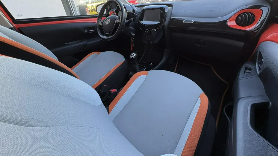 TOYOTA Aygo -