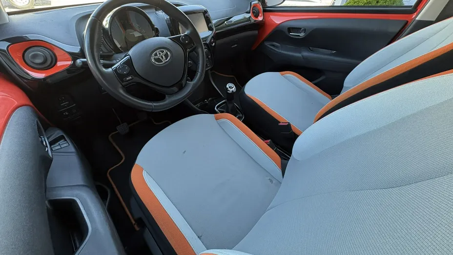 TOYOTA Aygo -