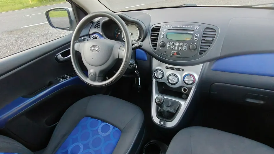 HYUNDAI i10 -
