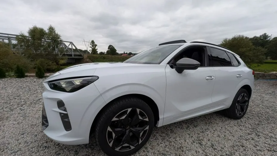 CUPRA Terramar -