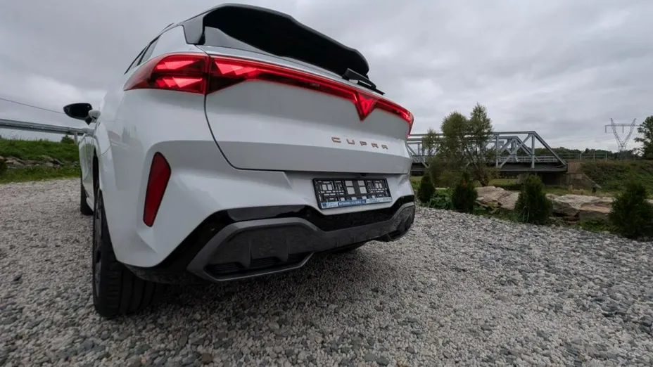 CUPRA Terramar -
